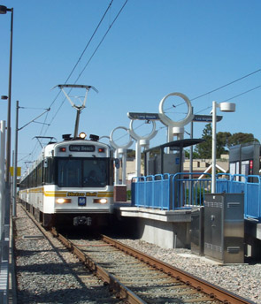Blue Line train headed towards Long Beach (photo by Richard Boehle)