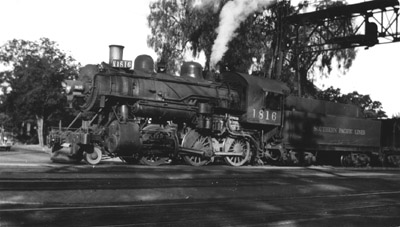 SP No. 1816 in Redwood City, was built in 1908 - photographer unknown